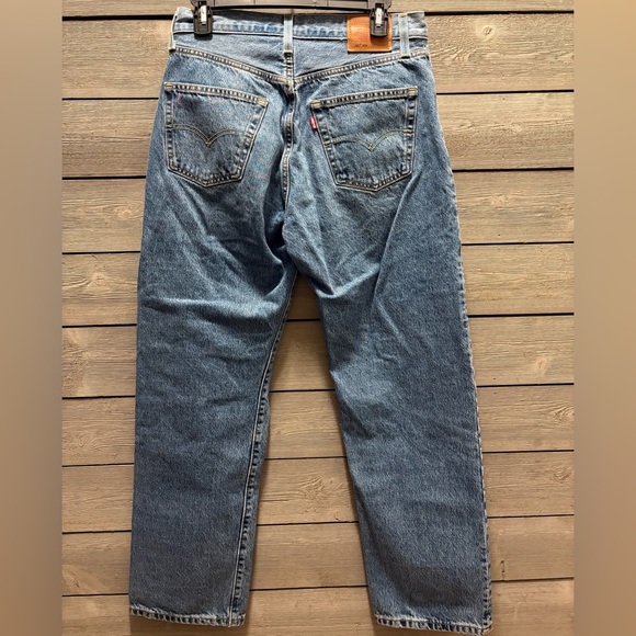 Levi's Women's Western 501 90s Jeans - Picture 6 of 13